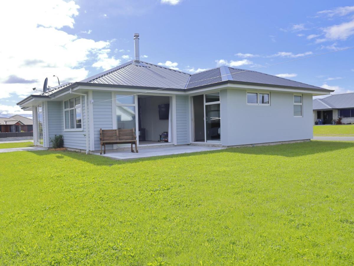 Fiordland Getaway - Te Anau Holiday Home Eksteriør billede