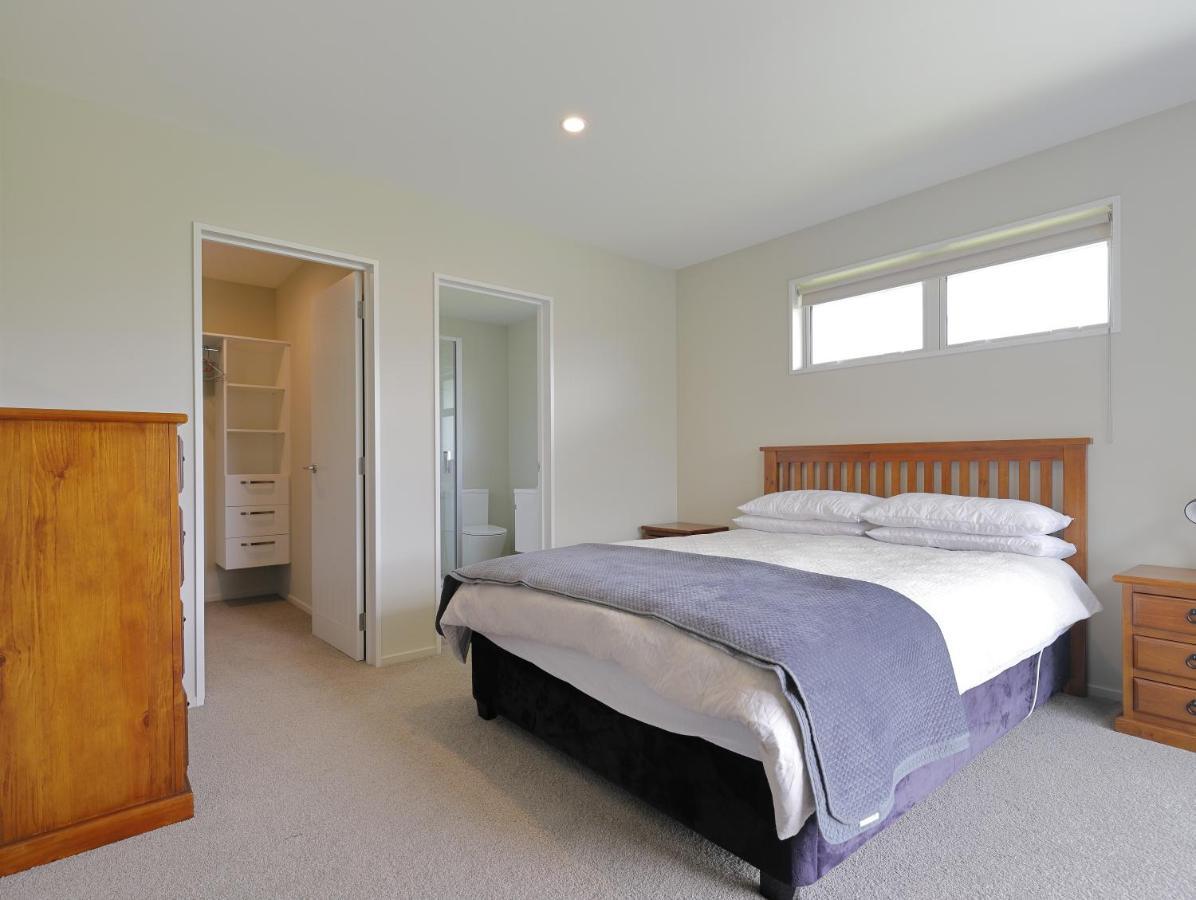 Fiordland Getaway - Te Anau Holiday Home Eksteriør billede